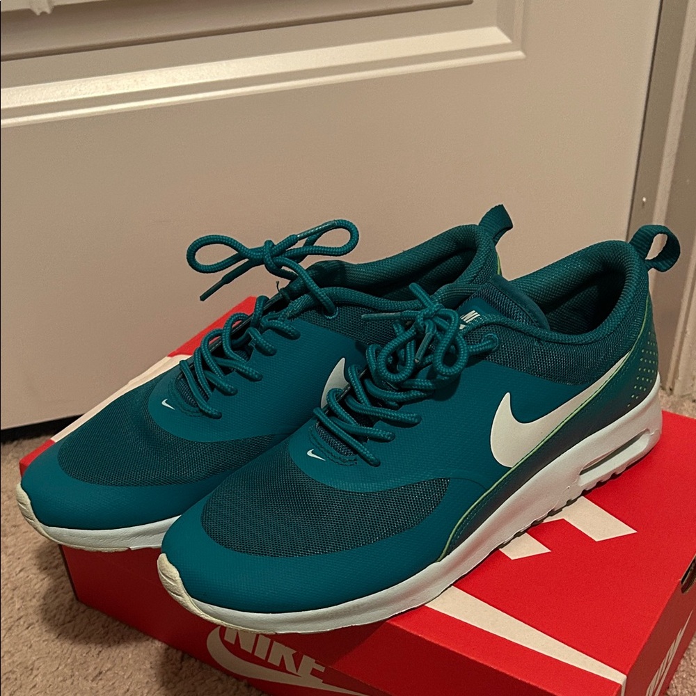 Nike Turquoise Sneakers with White Logo